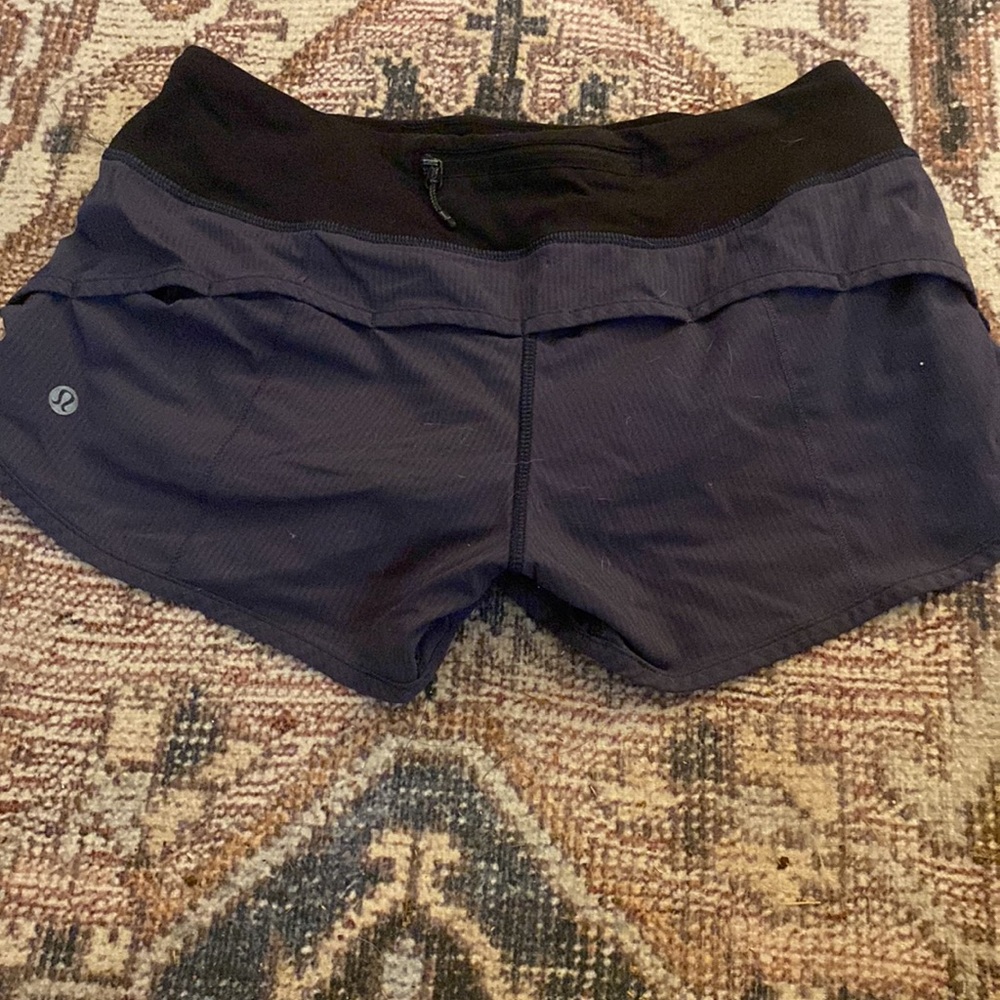 Lululemon shorts! Size 4 womens! Great condition! Sadly I grew out of it!
